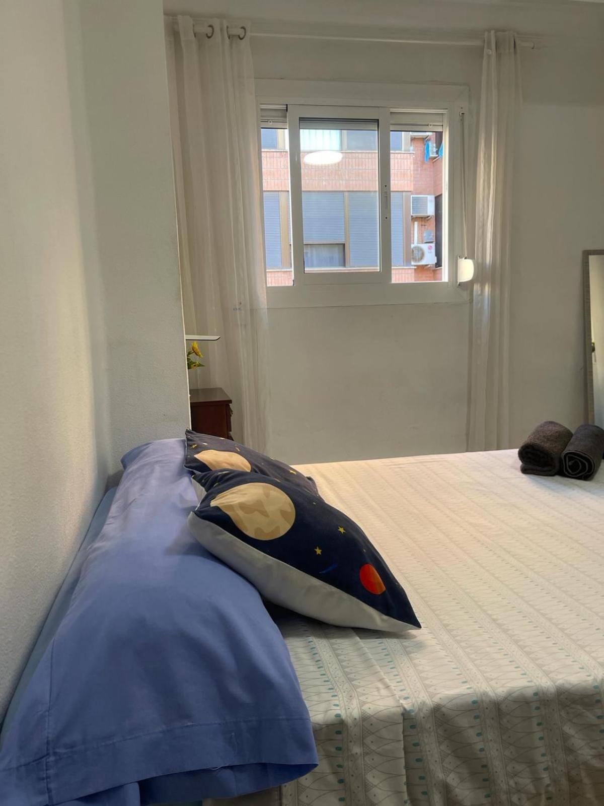 Relaxing Confortable Room Валенсия Екстериор снимка